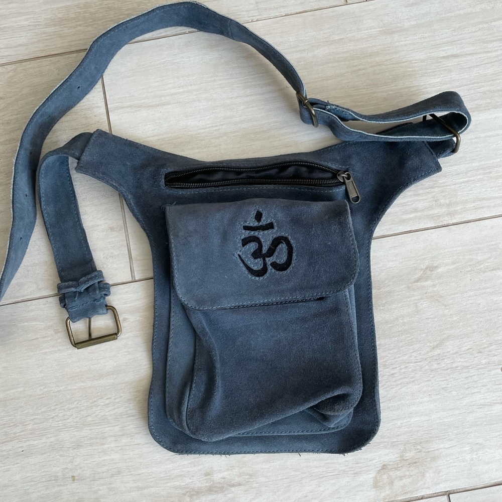 Suede hip sack
